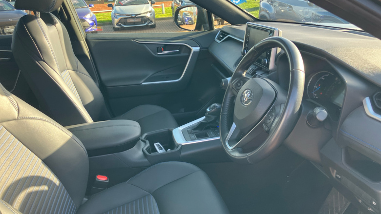 Toyota RAV4 2.5 VVT-i Hybrid Dynamic 5dr CVT 2WD Hybrid Estate